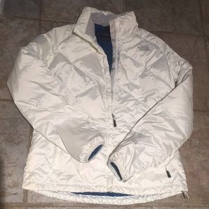 Women’s North Face 550 goose down jacket.  Size L